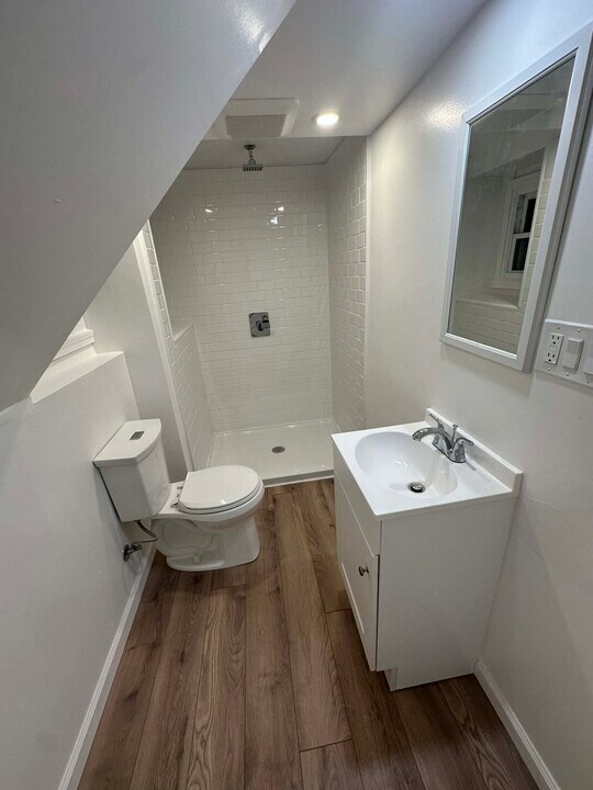 478 S Main St, Unit #3 in New Britain, CT - Building Photo