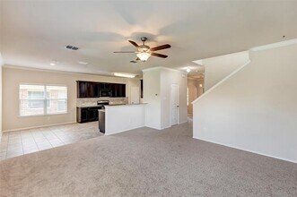 9124 Spurs Trail in Aubrey, TX - Foto de edificio - Building Photo