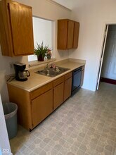 5251 Bluff View Dr in Indianapolis, IN - Foto de edificio - Building Photo