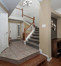 110 N Valley Oaks Cir in Spring, TX - Building Photo - Building Photo