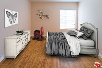 18350 Hatteras St-Unit -141 in Los Angeles, CA - Building Photo - Building Photo