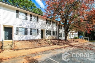 3515 Creekview Pl in Scottdale, GA - Building Photo