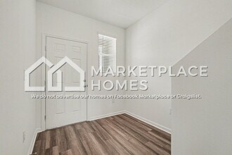 11910 Sylvia St in Dade City, FL - Building Photo - Building Photo