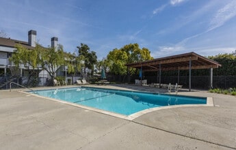 4783 Pine Forest Ln, Unit Pine forest in San Jose, CA - Foto de edificio - Building Photo