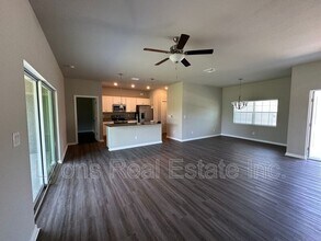 2492 Sparkle Ln in North Port, FL - Building Photo - Building Photo