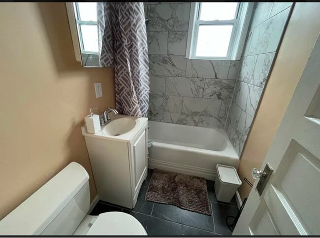 109 72nd St in North Bergen, NJ - Building Photo - Building Photo