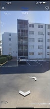 14165 SW 87th St, Unit D406 in Miami, FL - Building Photo - Building Photo