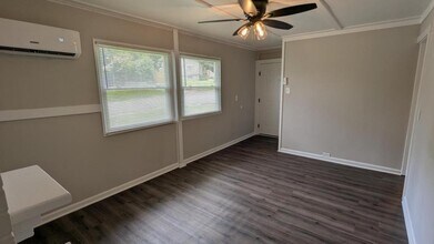 101 Nesper Rd in Oak Ridge, TN - Building Photo - Building Photo