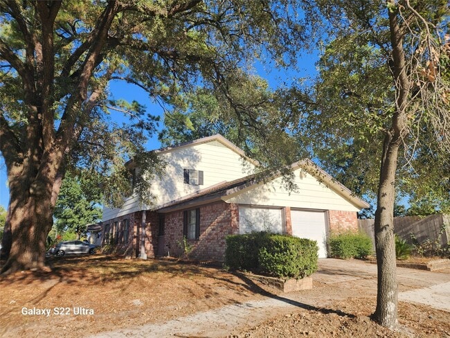 515 Shady Glade Dr in Houston, TX - Building Photo - Building Photo