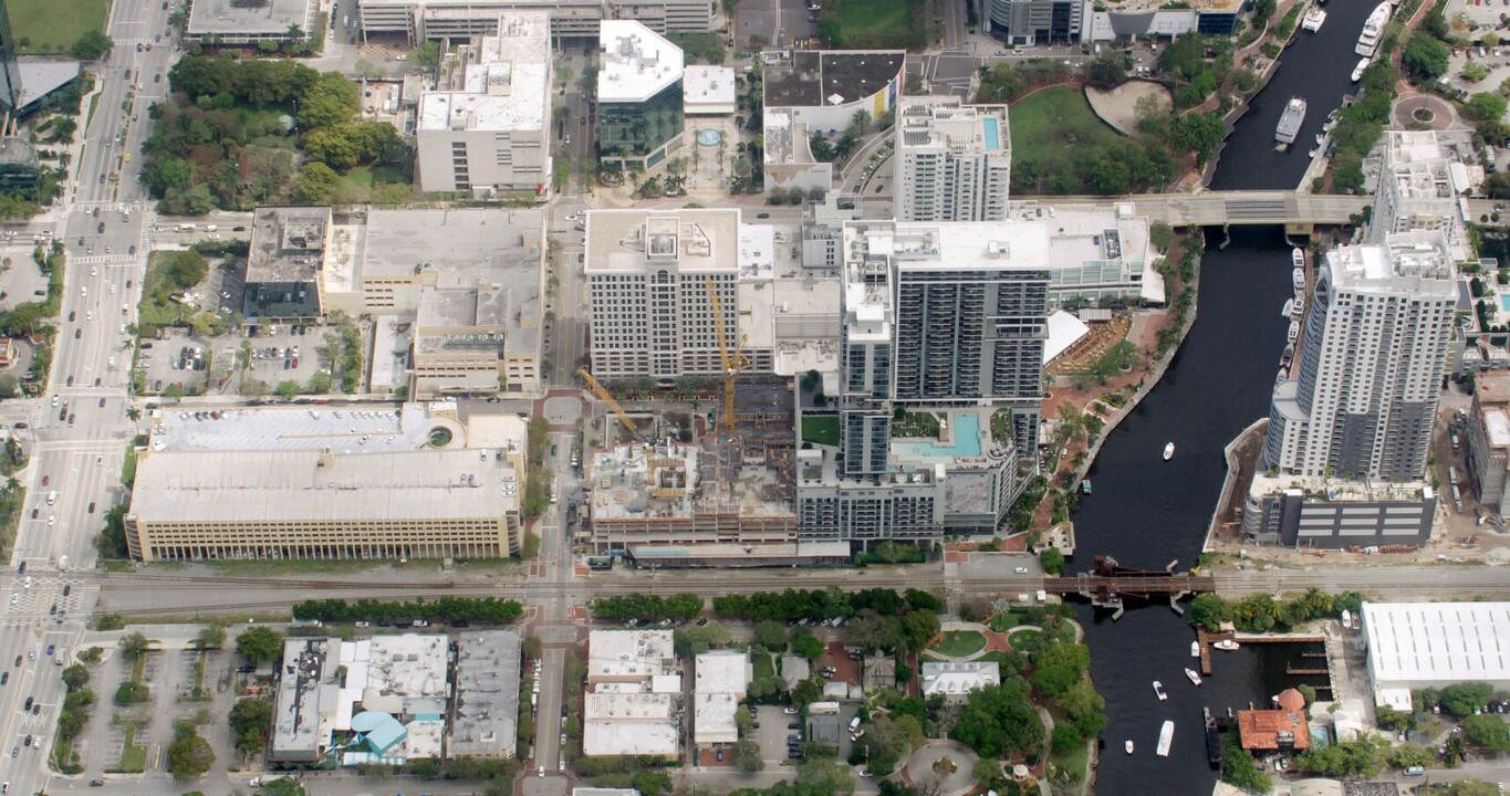 Society Las Olas Phase II in Fort Lauderdale, FL - Building Photo