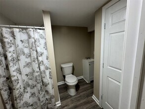 2002 Barbee St in Houston, TX - Building Photo - Building Photo