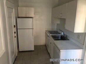 18 Chauncy St in Cambridge, MA - Building Photo - Building Photo