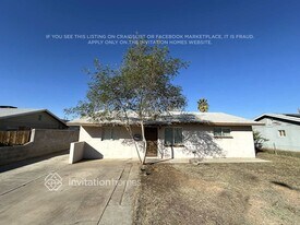 4126 N Mitchell St, Unit #3 in Phoenix, AZ - Building Photo