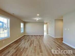 4083 Magnolia Dr in Franklin, IN - Foto de edificio - Building Photo