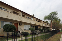 12027 Royal Rd in El Cajon, CA - Building Photo - Building Photo