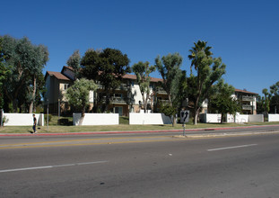 Casa Colina Del Sol in San Diego, CA - Building Photo - Building Photo