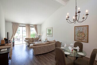 76131 Impatiens Cir in Palm Desert, CA - Building Photo - Building Photo