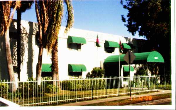 Delano Apartments in Van Nuys, CA - Building Photo - Building Photo