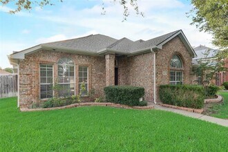 2307 Stratford Dr in Mesquite, TX - Building Photo - Building Photo