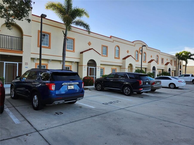 property at 1216 Rio De Janeiro Ave