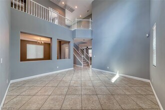 5318 Hollymead Dr in Las Vegas, NV - Building Photo - Building Photo