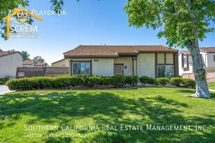 25711 Player Dr in Santa Clarita, CA - Building Photo