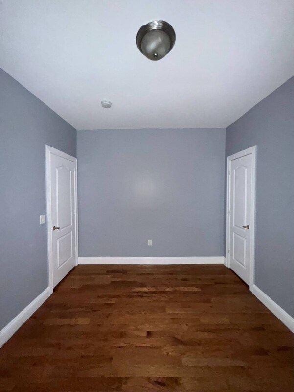 731 Avenue A in Bayonne, NJ - Building Photo - Building Photo