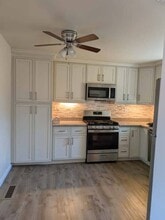 160 Highland Ave in Penngrove, CA - Building Photo - Building Photo