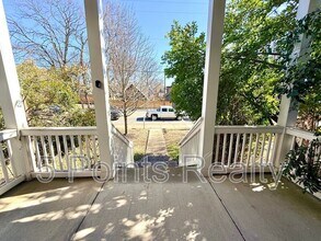 2209 10th Ave S in Nashville, TN - Building Photo - Building Photo