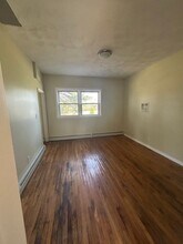 1646 Old Louisquisset Pike in Lincoln, RI - Building Photo - Building Photo