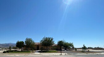 3611 Oakleaf Ave in Pahrump, NV - Building Photo