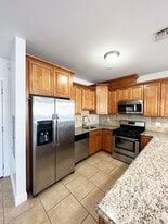 68 West Utopia in Guttenberg, NJ - Building Photo