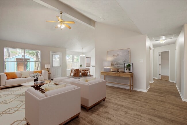 16145 Sun View Ln in Conroe, TX - Building Photo - Building Photo