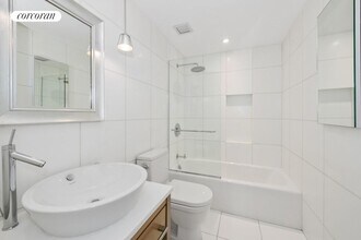 340 E 23rd St in New York, NY - Building Photo - Building Photo