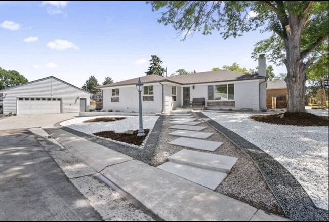 5245 E Iliff Ave in Denver, CO - Building Photo - Building Photo