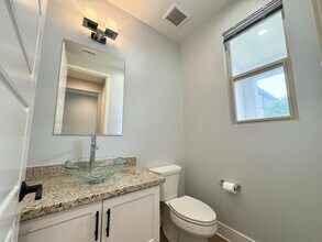 2108 Harper Wy in Costa Mesa, CA - Building Photo - Building Photo