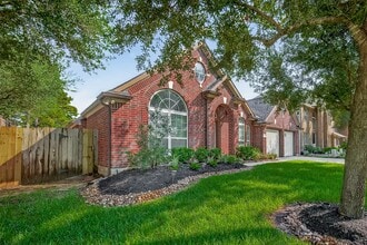 6422 St Bernadette Dr in Spring, TX - Building Photo - Building Photo