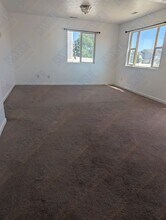 2740 Koven Dr in Rock Springs, WY - Building Photo - Building Photo