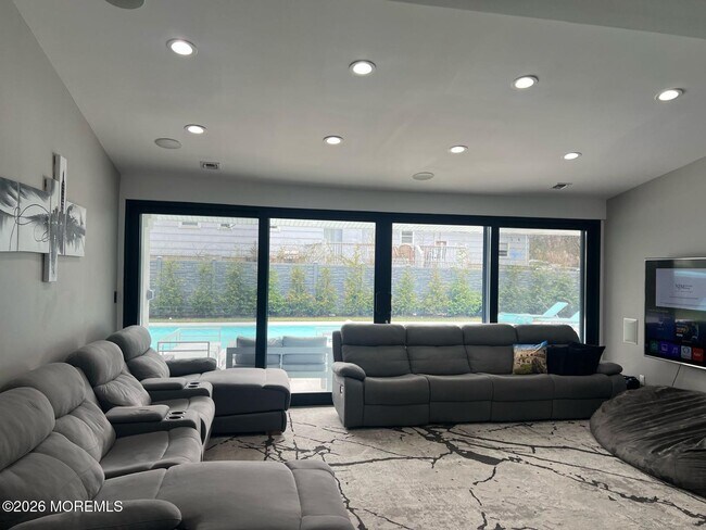 612 Deal Rd in Ocean Township, NJ - Building Photo - Building Photo