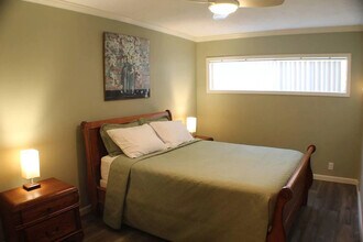 1770 Vineyard Ave, Unit 4 in Los Angeles, CA - Building Photo - Building Photo