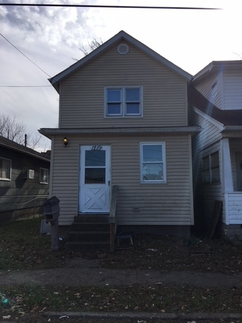 property at 1219 West5th Ave