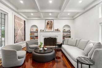 17 Chestnut Hill Terrace in Newton, MA - Building Photo - Building Photo