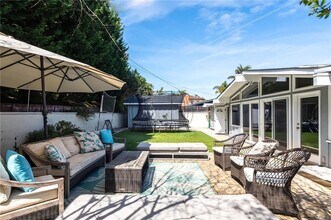 439 S Prospect Ave in Manhattan Beach, CA - Building Photo - Building Photo