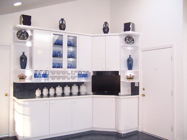 79 Harvey St, Unit One Bedroom furnished Apt in Cambridge, MA - Building Photo - Building Photo