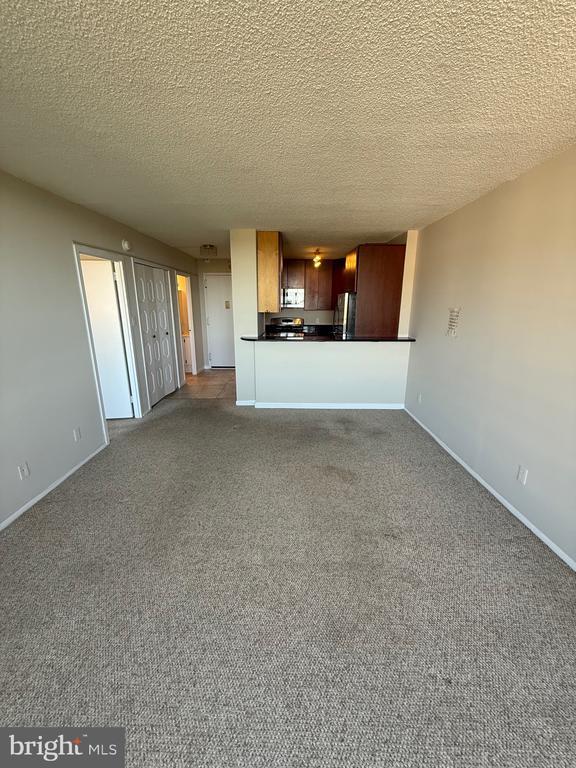 property at 5225 Pooks Hill Rd
