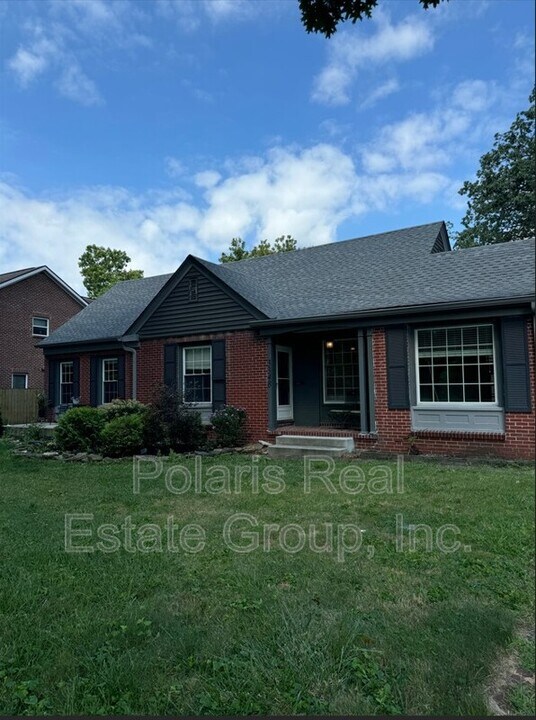 3348 Fall Creek Dr in Indianapolis, IN - Building Photo