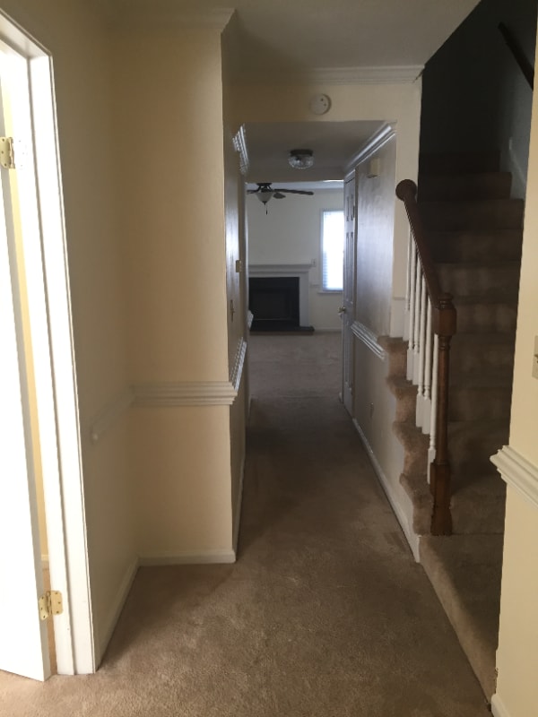 property at 728 Kennesaw Ct