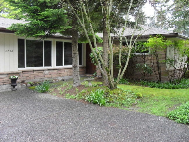 property at 4256 90th Ave SE