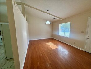 880 Stillwater Ln in Lawrenceville, GA - Building Photo - Building Photo