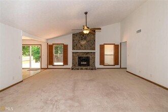 330 Broken Lance Pl in Alpharetta, GA - Building Photo - Building Photo